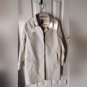Gap trench coat
